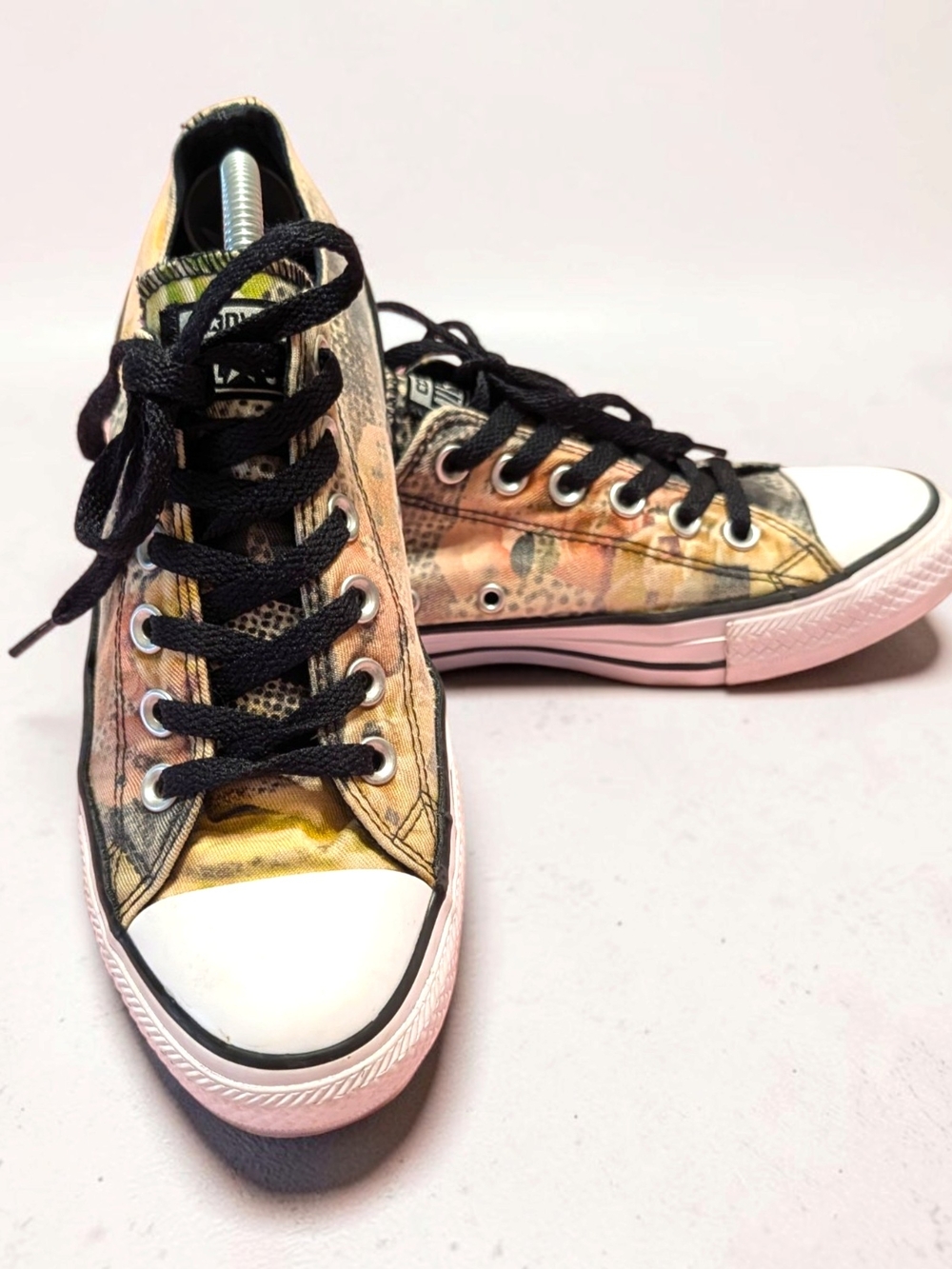 Converse Low Top Sneakers in Pink, Black and Multicolor